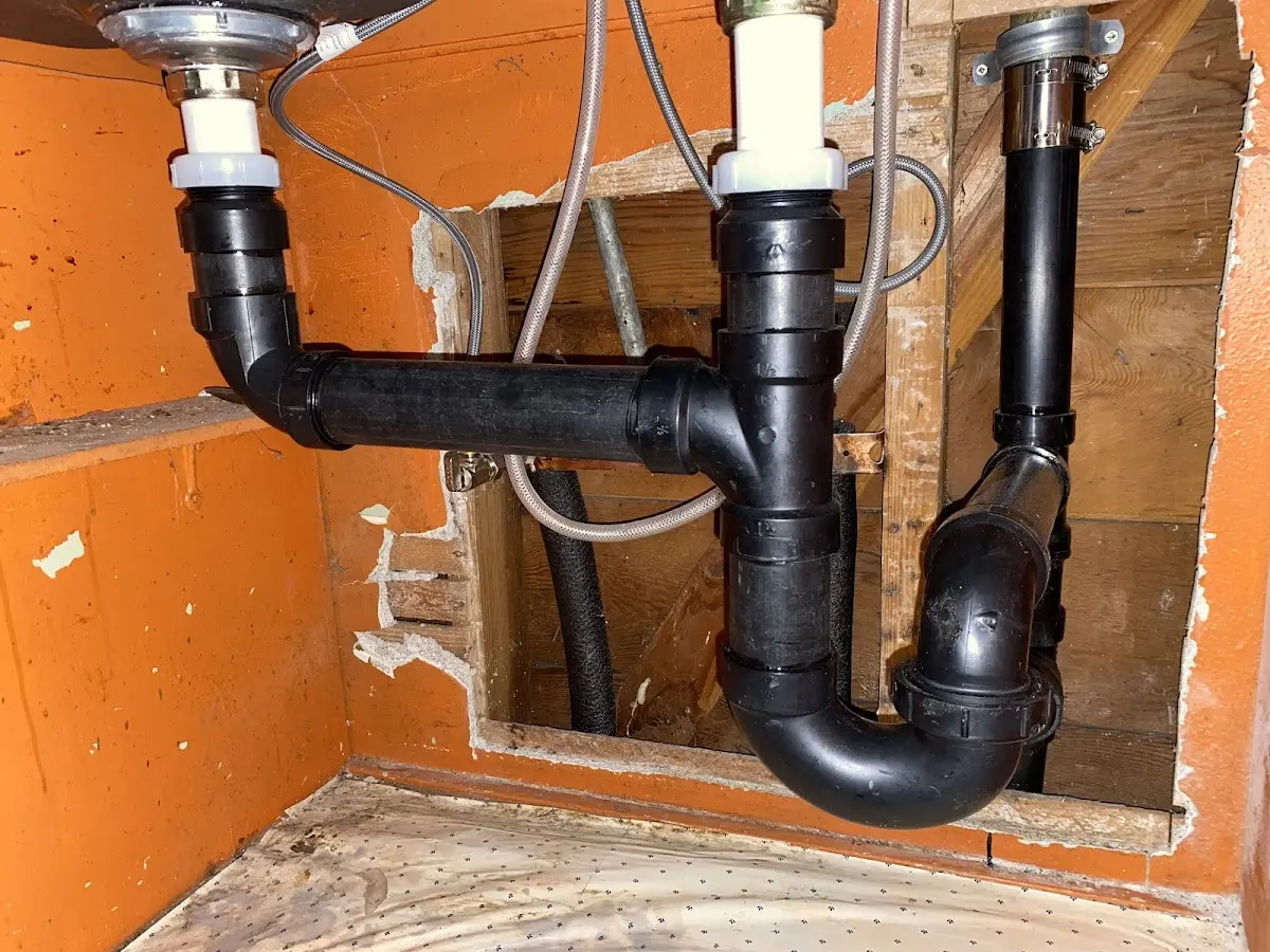 Professional Pipe Bursting equipment and tools on the job in Flemingsburg